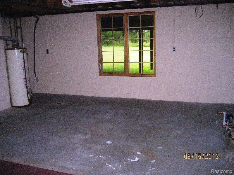 1781 Withey Road Columbus, MI 48063 - Photo 18 of 29 IMG_9551.JPG