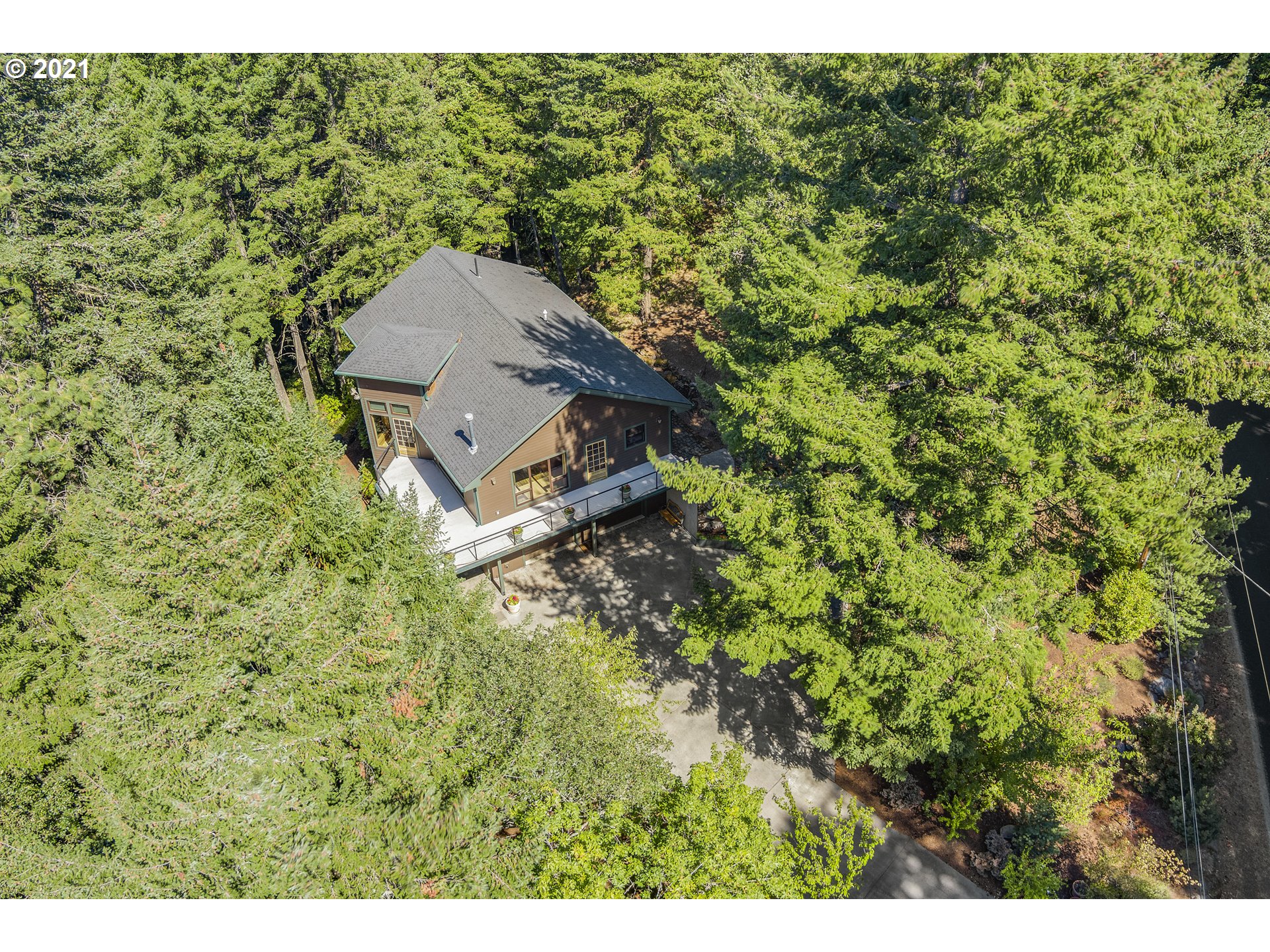 600 Highline Road Hood River, OR 97031 - Photo 5 of 32