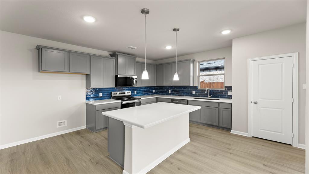 2827 Wagoner Rnch Road Anna, TX 75409 - Photo 13 of 30 12. 2827 Wagoner - Kitchen (2)