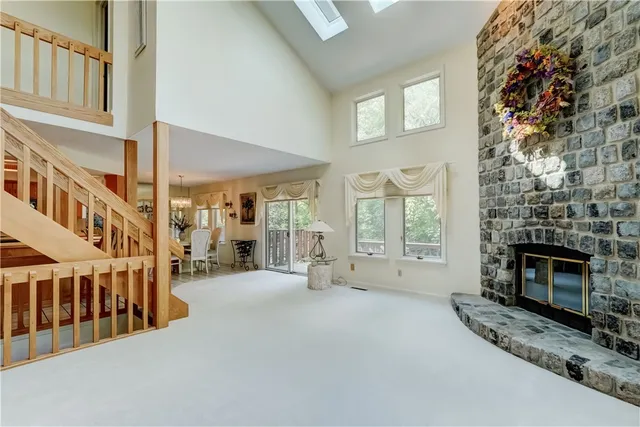 $364,900 | 44 Colonial Circle, Perinton, NY 14450