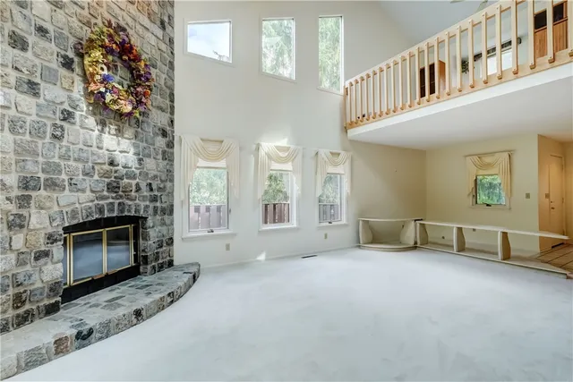 $364,900 | 44 Colonial Circle, Perinton, NY 14450