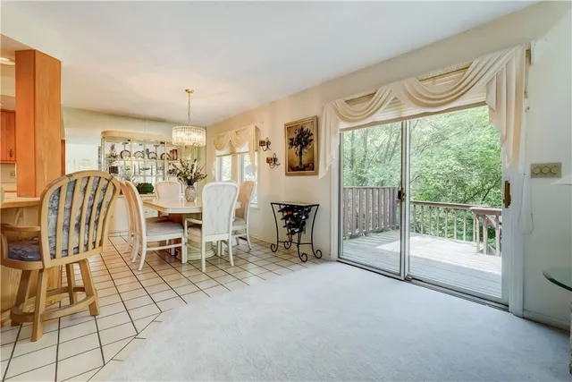 $364,900 | 44 Colonial Circle, Perinton, NY 14450