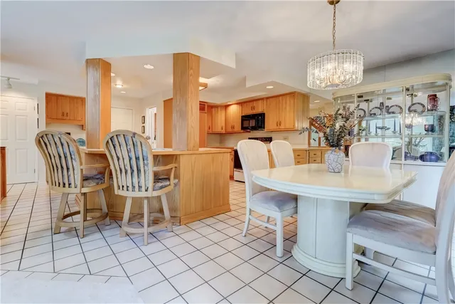 $364,900 | 44 Colonial Circle, Perinton, NY 14450