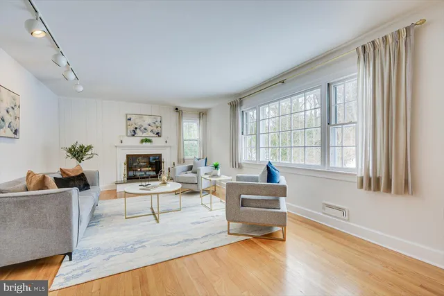 $1,599,900 | 40 Dogwood Lane, Princeton, NJ 08540