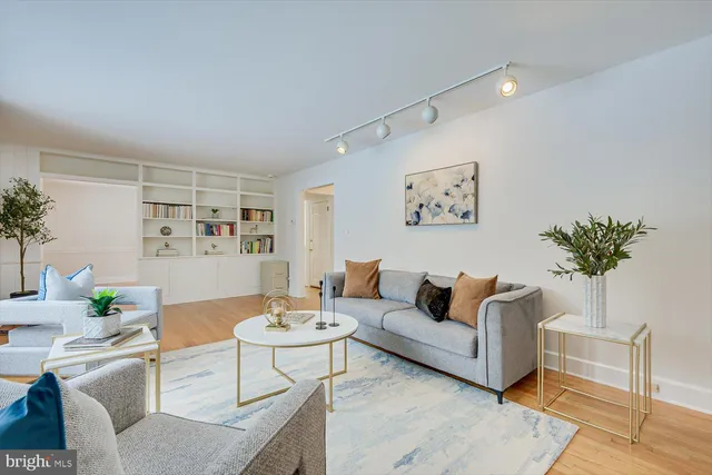 $1,599,900 | 40 Dogwood Lane, Princeton, NJ 08540