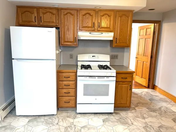 $2,850 | 55 Port Norfolk Street, Unit 3, Boston, MA 02122