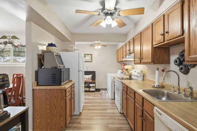 $240,000 | 37 Greenwood Terrace, Unit 37, Chicopee, MA 01022