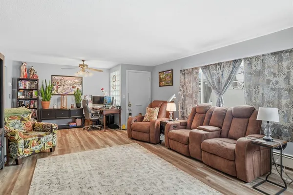 $235,000 | 37 Greenwood Terrace, Unit 37, Chicopee, MA 01022