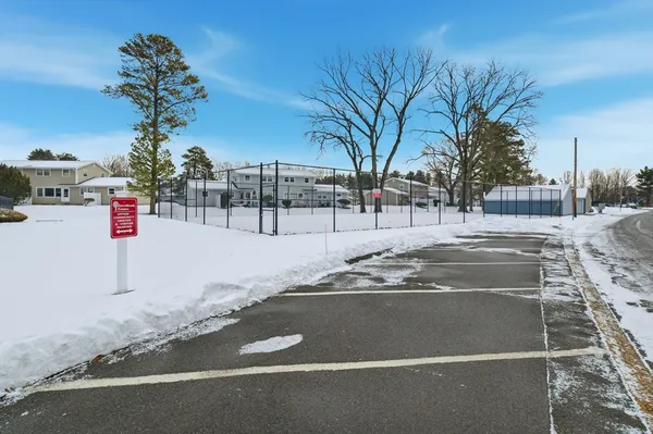 $235,000 | 37 Greenwood Terrace, Unit 37, Chicopee, MA 01022