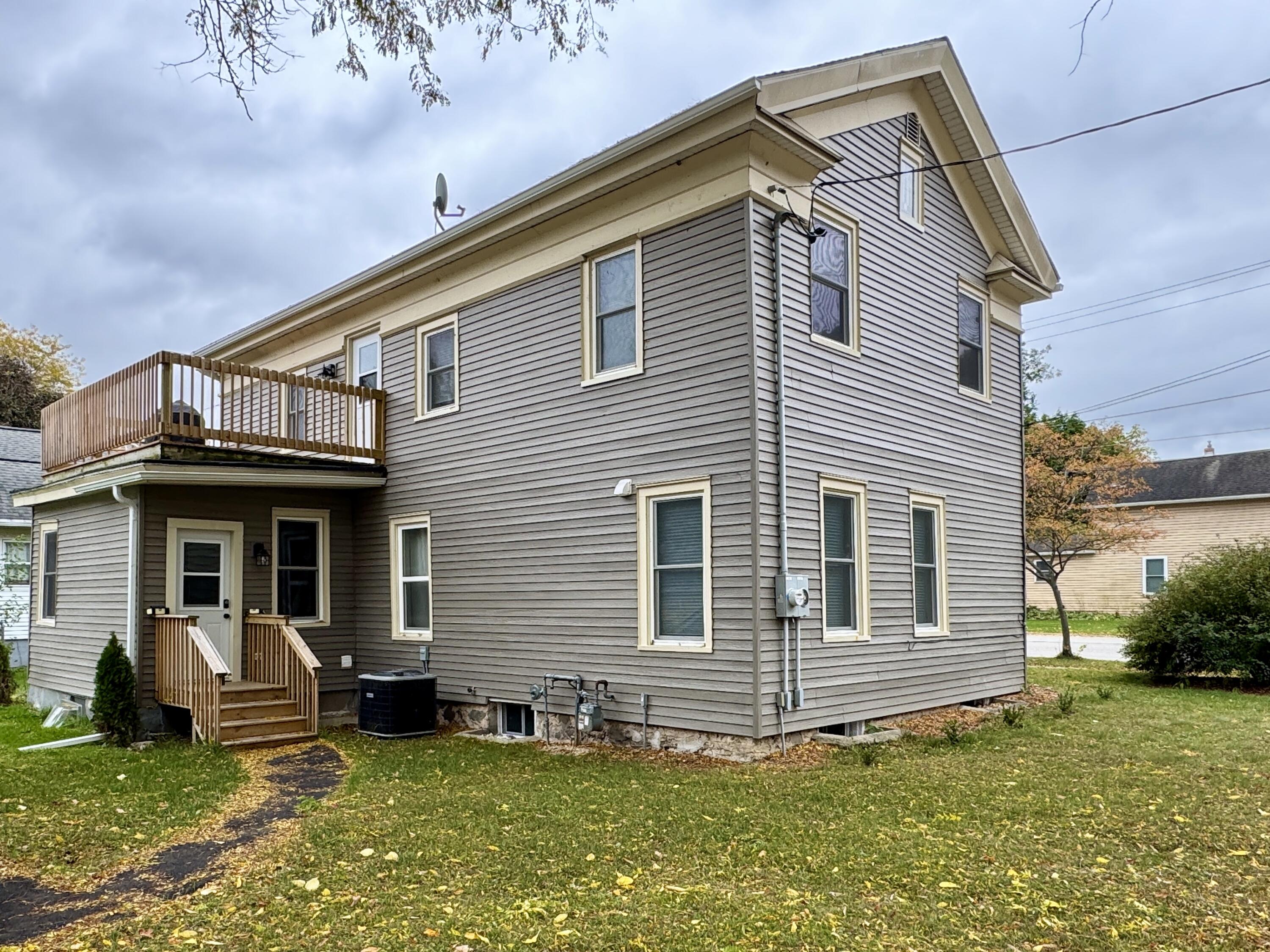 101 North Fourth Street Fort Atkinson, WI 53538 - Photo 1 of 1 Edward St