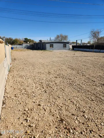 a view of a terrace view