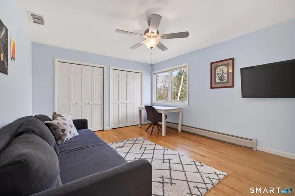 $1,095,000 | 2 Davis Road, Woodbridge, CT 06525