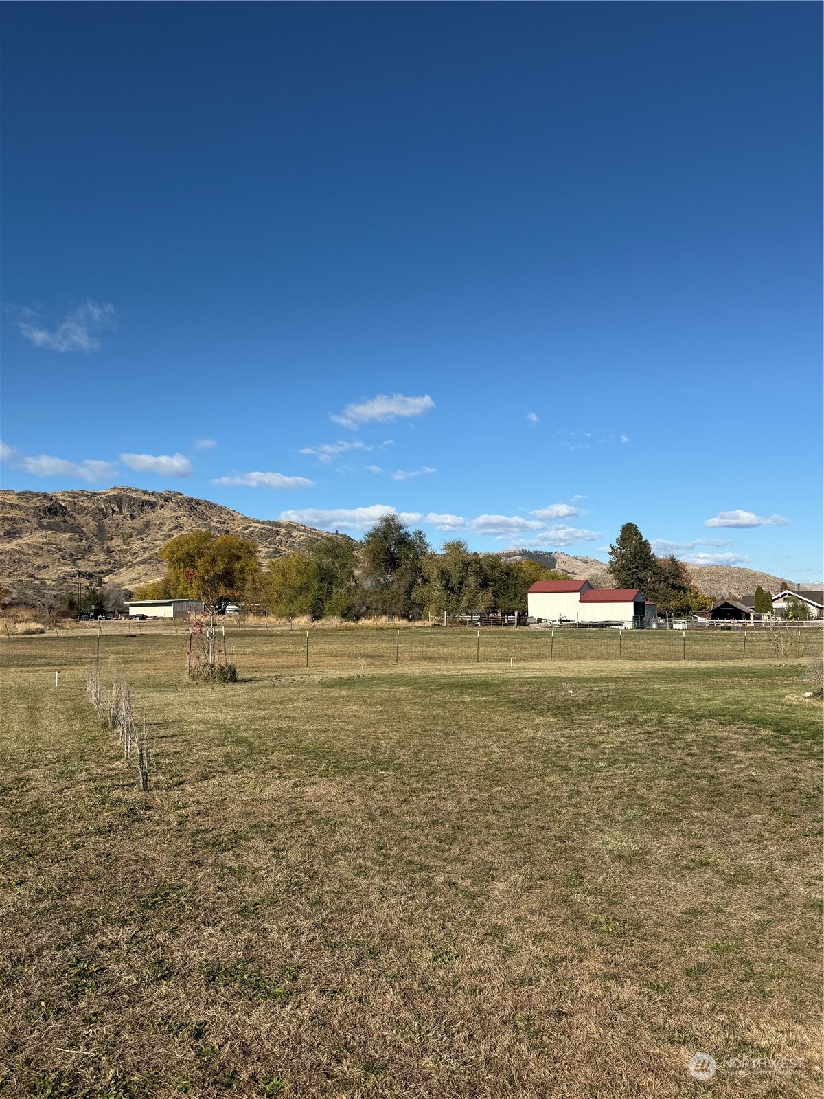 18 Root Road Okanogan, WA 98840 - Photo 34 of 36 a view of an ocean