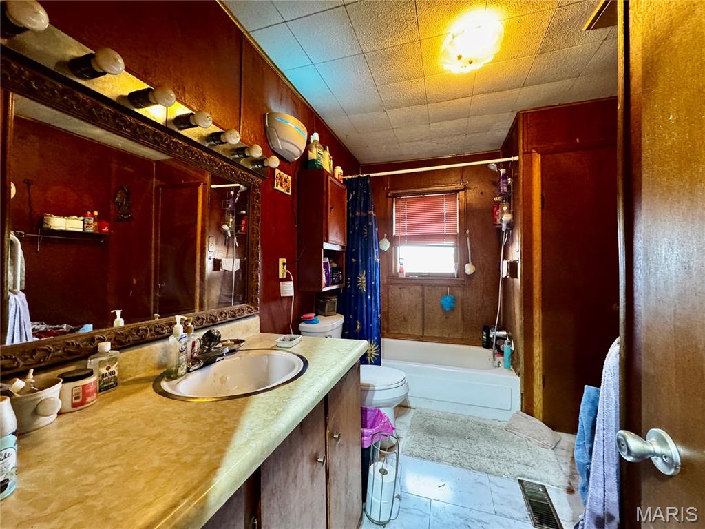 30299 Hwy Bb Lebanon, MO 65536 - Photo 15 of 31