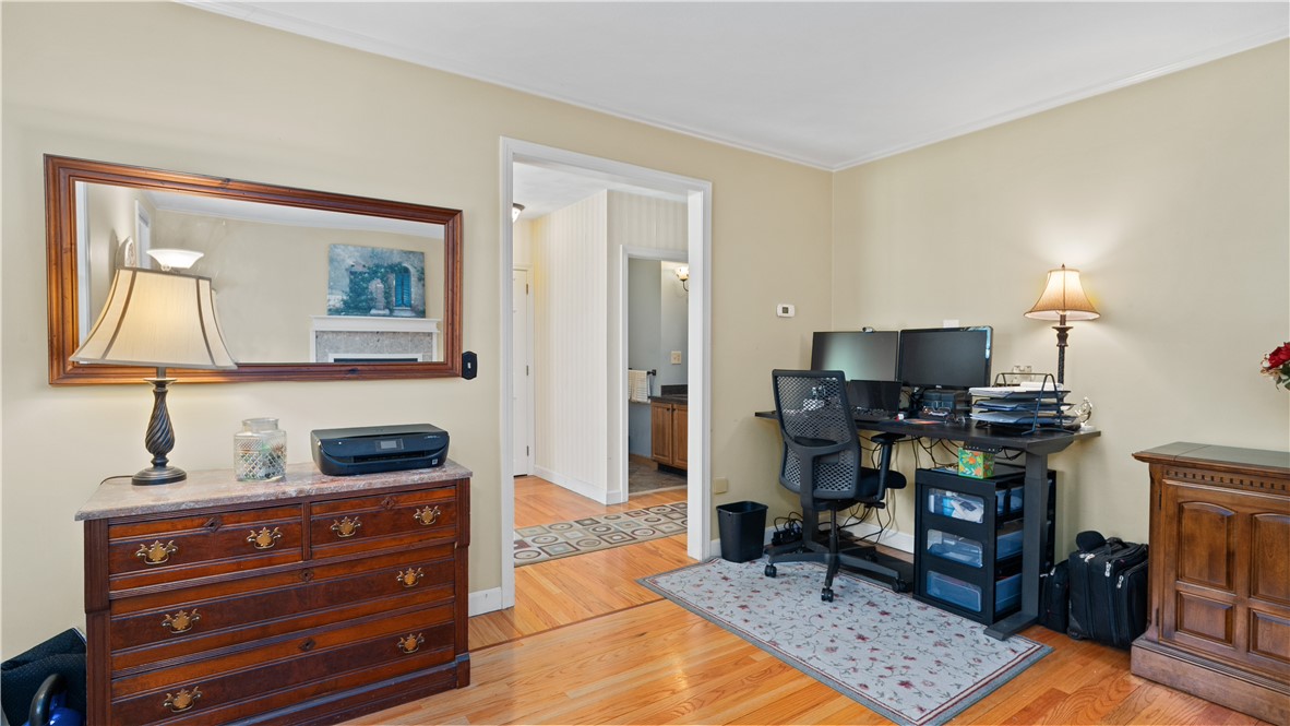 55 Fishing Cove Road North Kingstown, RI 02852 - Photo 12 of 50