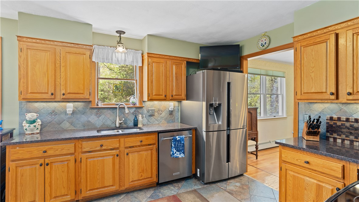 55 Fishing Cove Road North Kingstown, RI 02852 - Photo 16 of 50