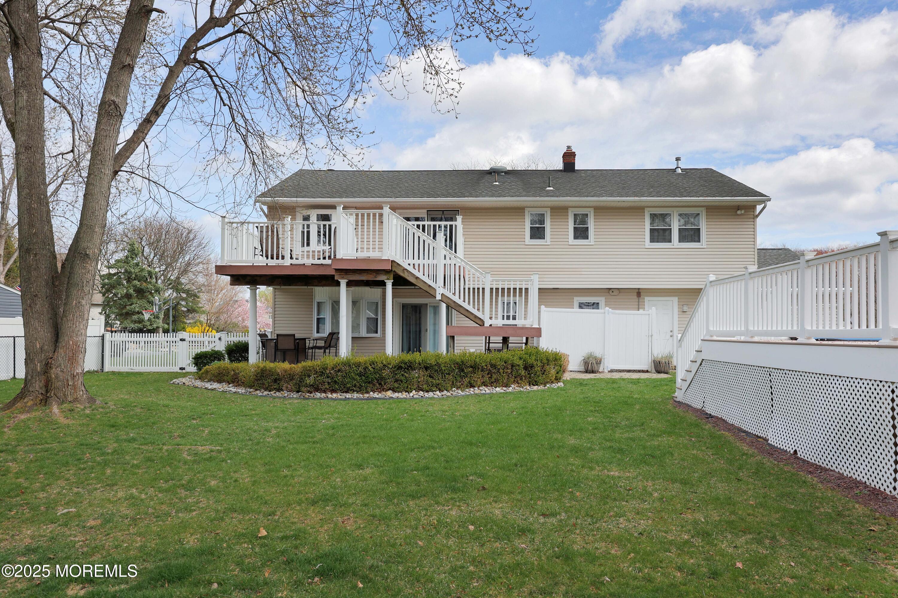 43 Tanglewood Road Middletown, NJ 07748 - Photo 33 of 36 758A3839_40_41_42_43