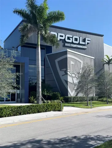 $169,999 | 3250 North Palm Aire Drive, Unit 508, Pompano Beach, FL 33069