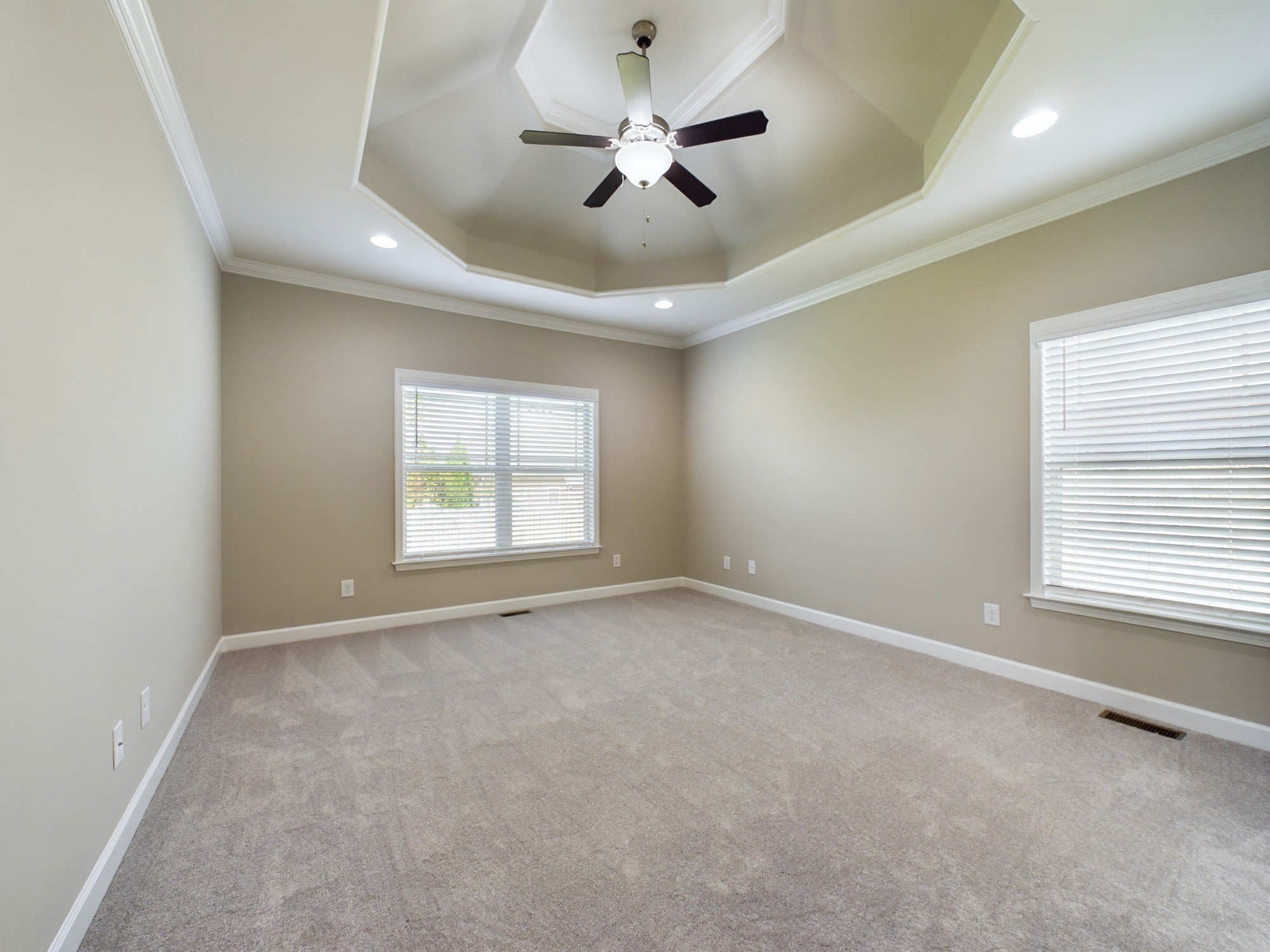 6001 Spade Drive Spring Hill, TN 37174 - Photo 14 of 31 a view of an empty room with a window
