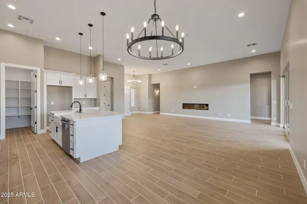 $799,000 | 15900 Lone Fox Trail, Dewey, AZ 86327