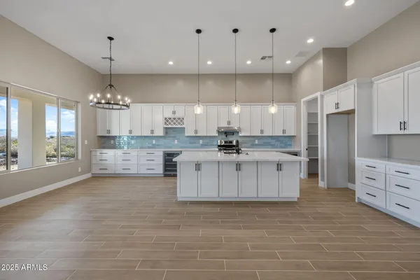 $799,000 | 15900 Lone Fox Trail, Dewey, AZ 86327