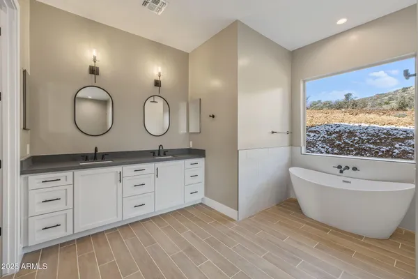 $799,000 | 15900 Lone Fox Trail, Dewey, AZ 86327