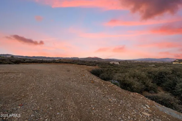 $799,000 | 15900 Lone Fox Trail, Dewey, AZ 86327