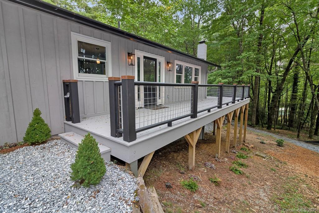 544 B Blue Ridge Road Lake Toxaway, NC 28747 - Photo 2 of 46 Gallery Image 2