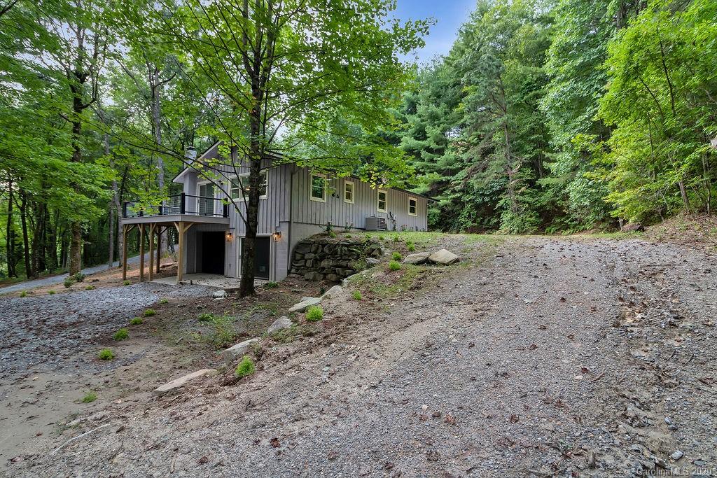 544 B Blue Ridge Road Lake Toxaway, NC 28747 - Photo 30 of 46 Gallery Image 30