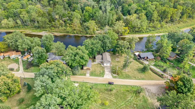 $650,000 | 7842 Main Street, Newaygo, MI 49337