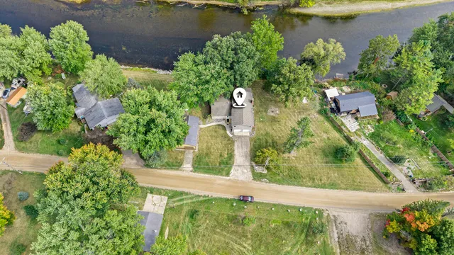 $650,000 | 7842 Main Street, Newaygo, MI 49337