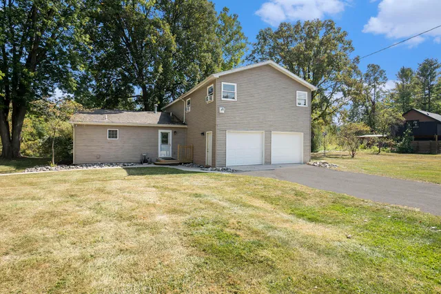 $650,000 | 7842 Main Street, Newaygo, MI 49337