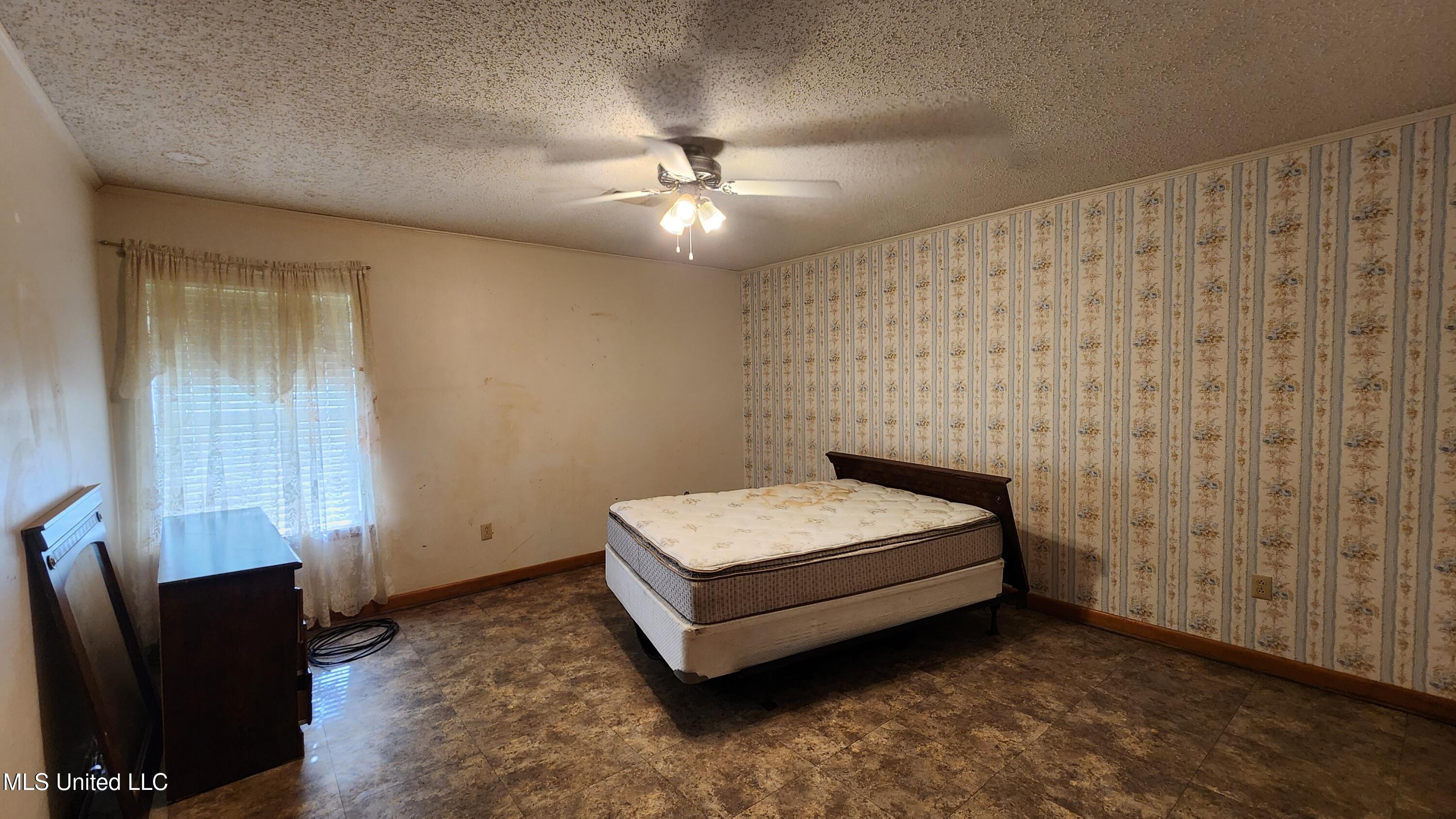 12 Selma Road Natchez, MS 39120 - Photo 21 of 30 20241016_110245