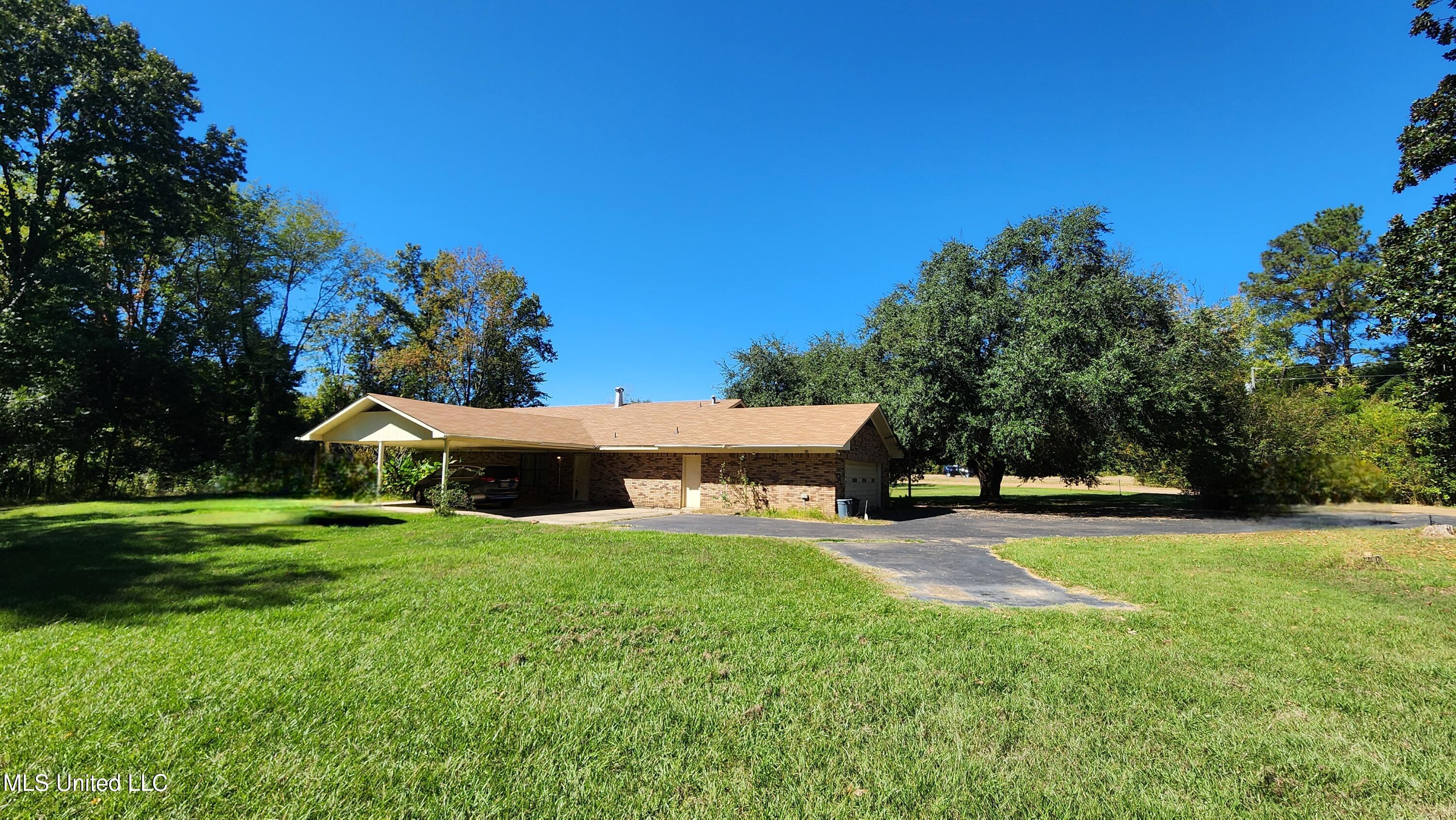 12 Selma Road Natchez, MS 39120 - Photo 28 of 30 20241016_124547