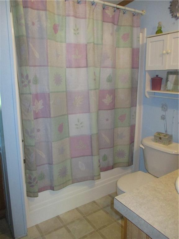 2039 Eastern Road Warren, ME 04864 - Photo 16 of 20 Full bathroom next to Bedroom 2 and...