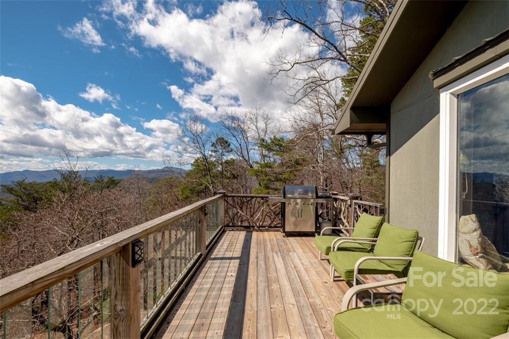 425 Arrowhead Ridge Road Brevard, NC 28712 - Photo 18 of 35 Gallery Image 18