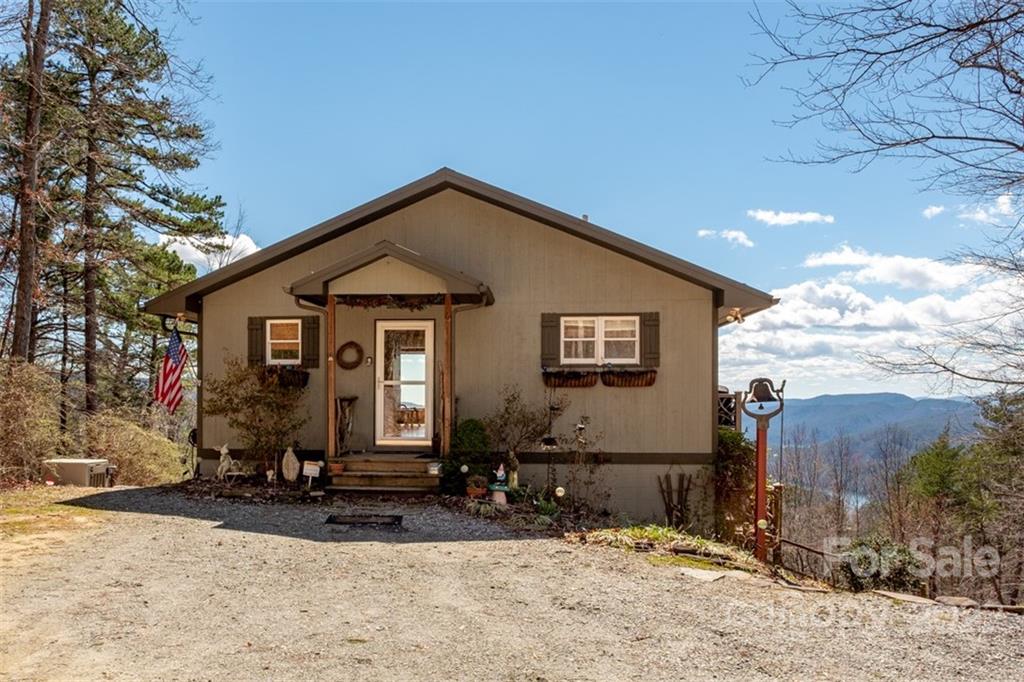 425 Arrowhead Ridge Road Brevard, NC 28712 - Photo 3 of 35 Gallery Image 3