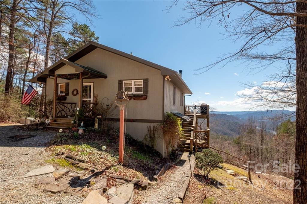 425 Arrowhead Ridge Road Brevard, NC 28712 - Photo 4 of 35 Gallery Image 4