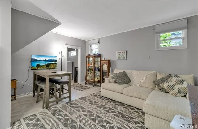 $1,250 | 2287 Niagara Street, Buffalo, NY 14207