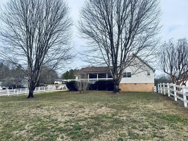 $385,000 | 20 Deerbrook Circle, Hayesville, NC 28904