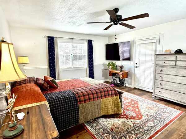 $385,000 | 20 Deerbrook Circle, Hayesville, NC 28904