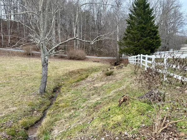 $385,000 | 20 Deerbrook Circle, Hayesville, NC 28904