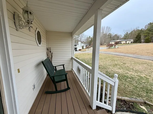 $385,000 | 20 Deerbrook Circle, Hayesville, NC 28904