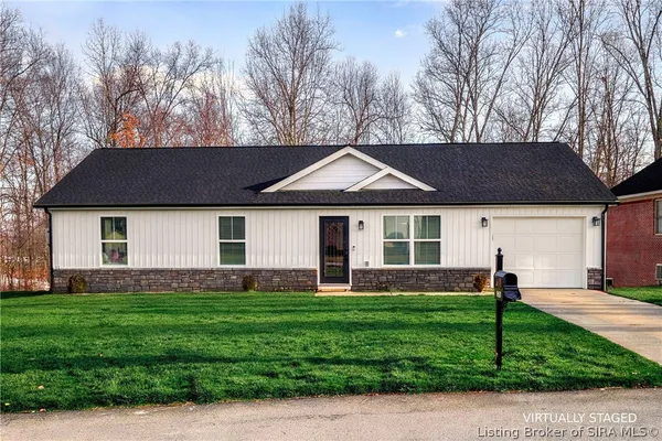 $238,900 | 850 Twin Oaks Drive, Henryville, IN 47126