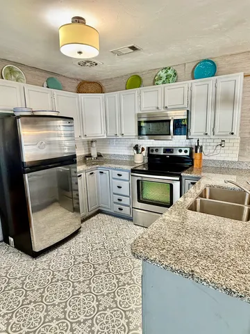 $175,000 | 2521 Florida Avenue, Carrabelle, FL 32322