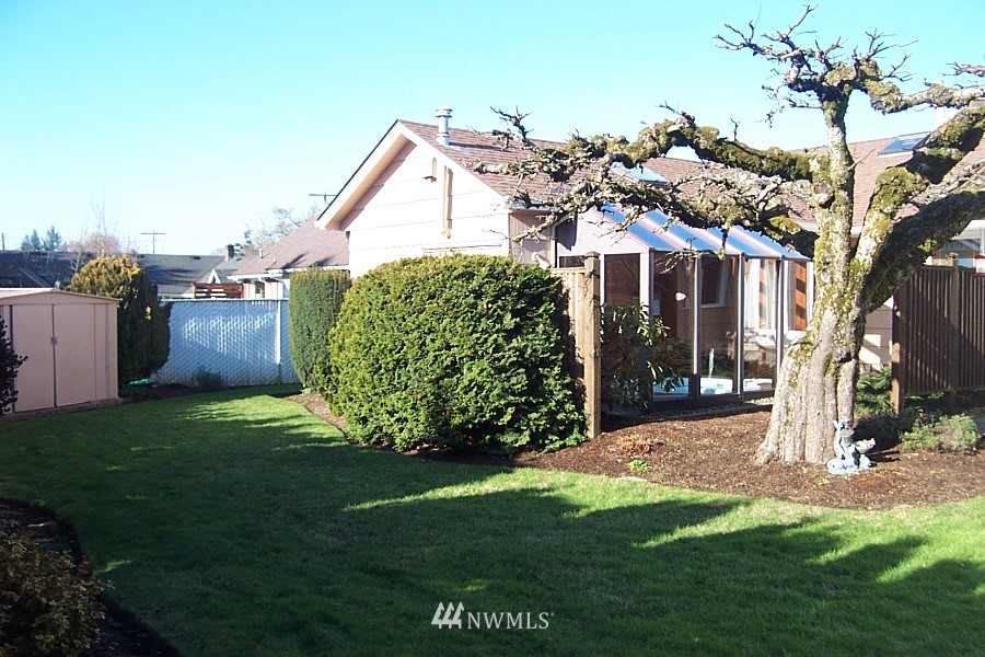 1747 Southwest Gails Avenue Chehalis, WA 98532 - Photo 3 of 15 Gallery Image 3