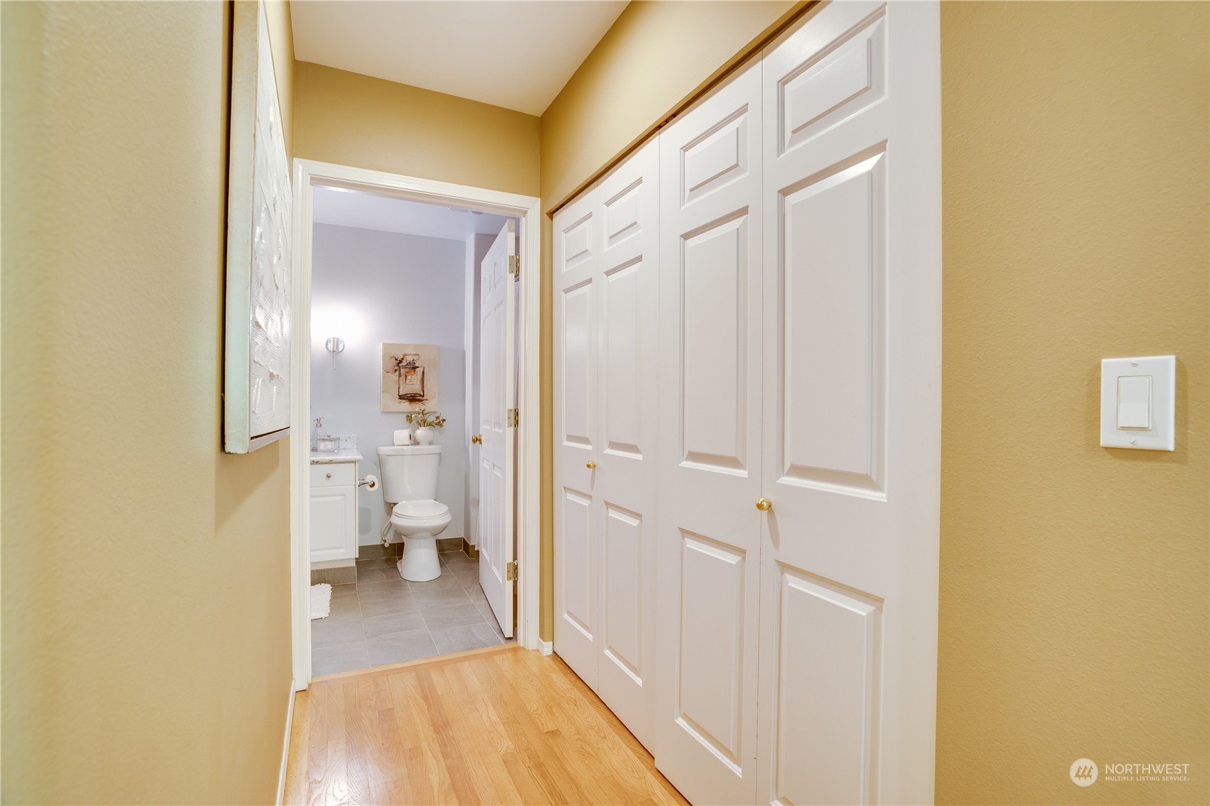 4534 Northeast 6th Court Renton, WA 98059 - Photo 27 of 40 Gallery Image 27