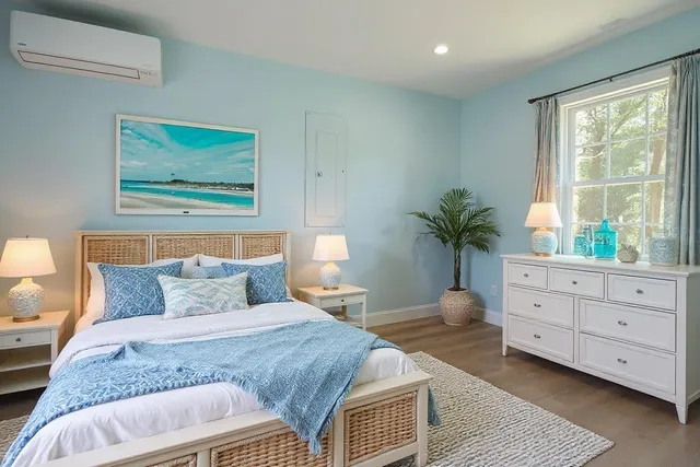 $599,999 | 64 Maple Avenue South, Flanders, NY 11901