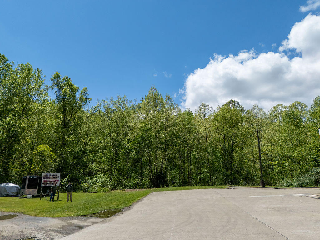 Tbd Flemingsburg Road Morehead, KY 40351 - Photo 9 of 27 talidrone-24