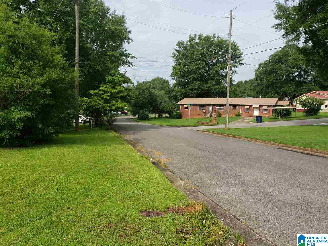 1704 Patch Place Anniston, AL 36201 - Photo 8 of 36